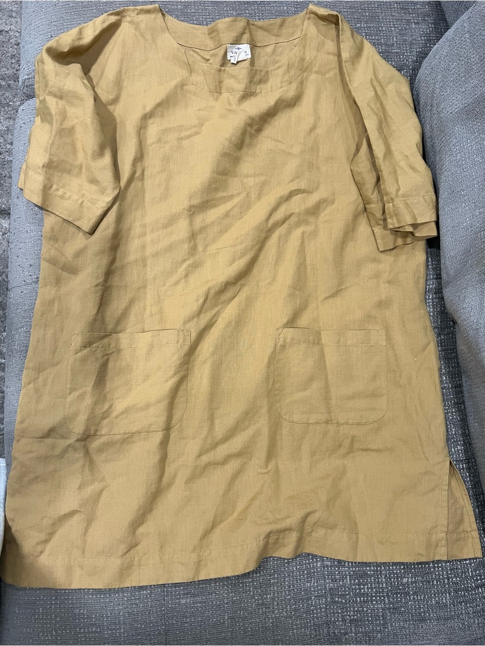 Vikolino short-sleeve linen shift dress